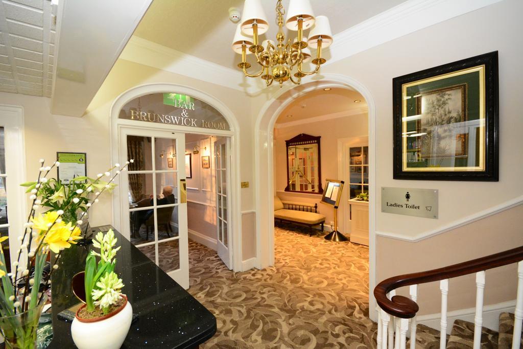 The Crescent Hotel Scarborough Esterno foto
