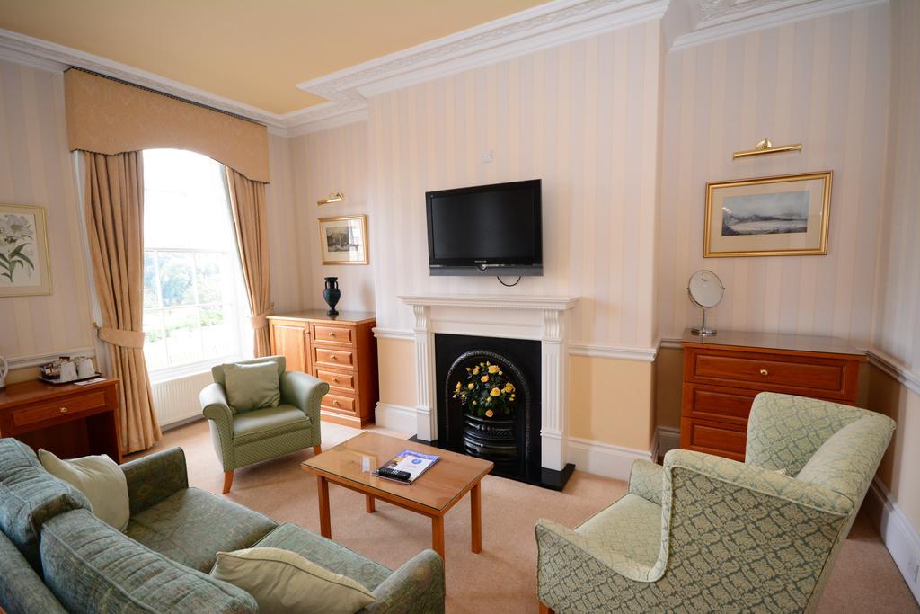 The Crescent Hotel Scarborough Esterno foto